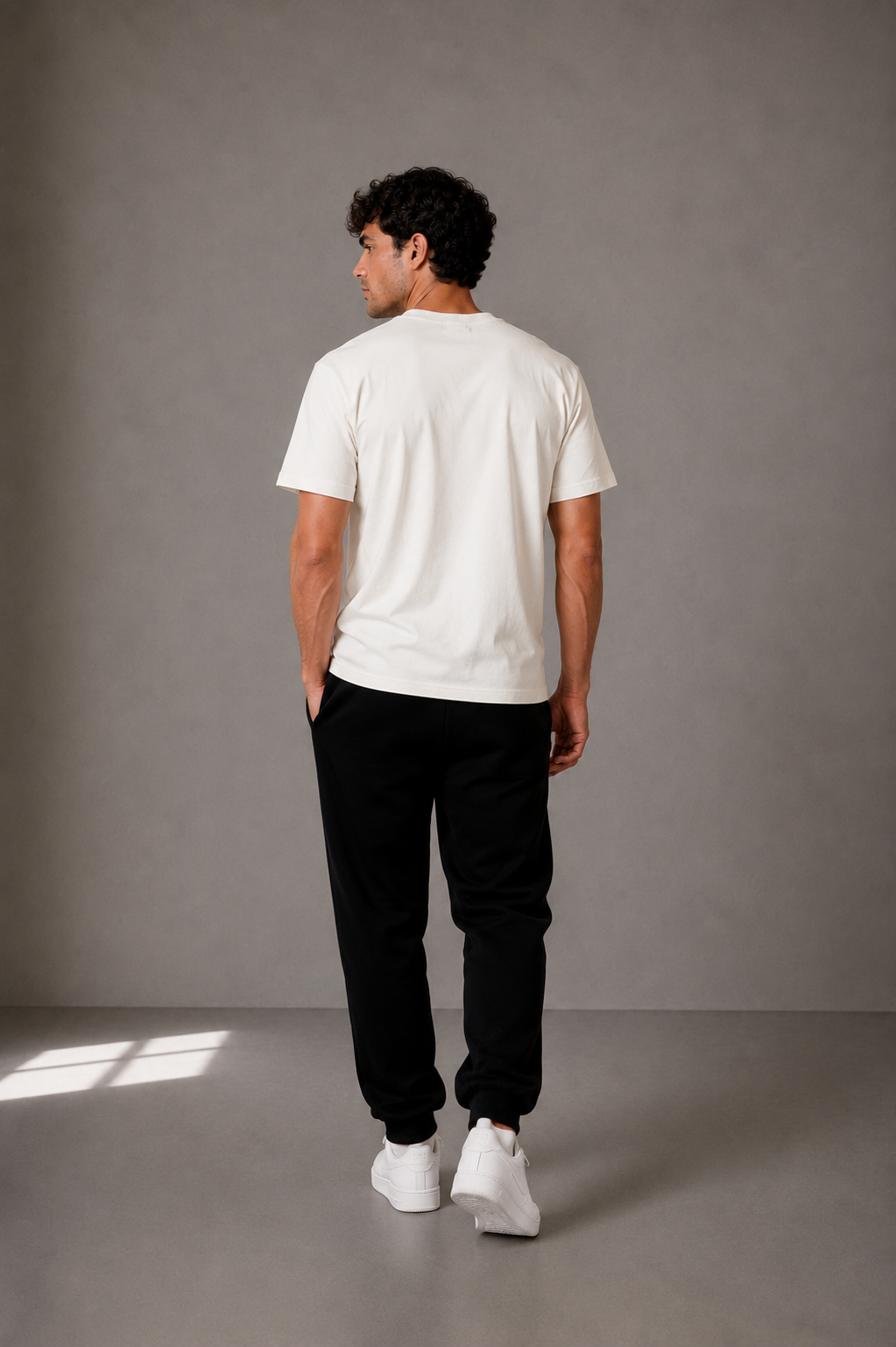 Camiseta THE HOLLOW SHOVEL Off-White